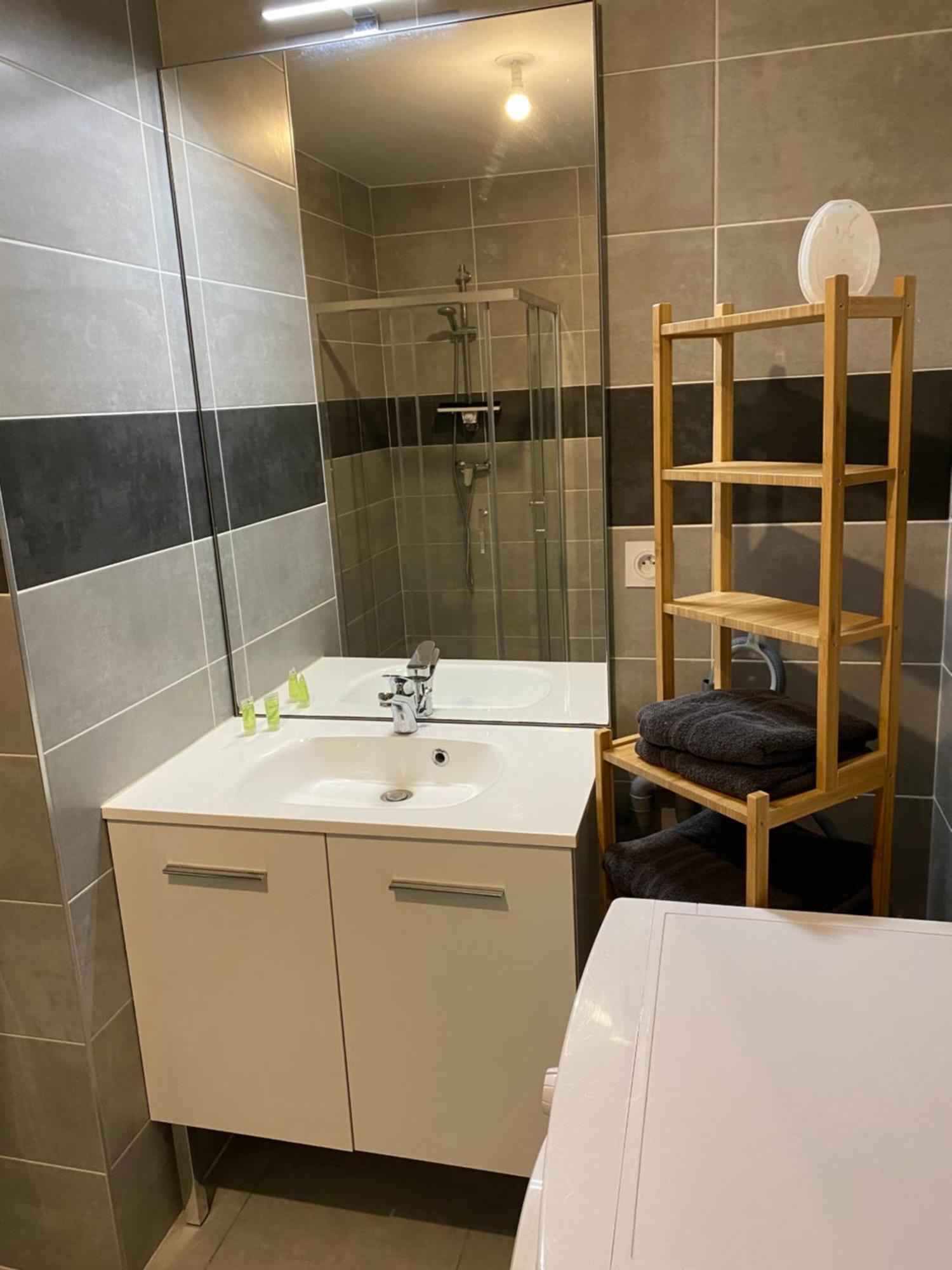 Appartement Neuf A St Jean De Niost Tout Confort Saint-Jean-de Niost ภายนอก รูปภาพ
